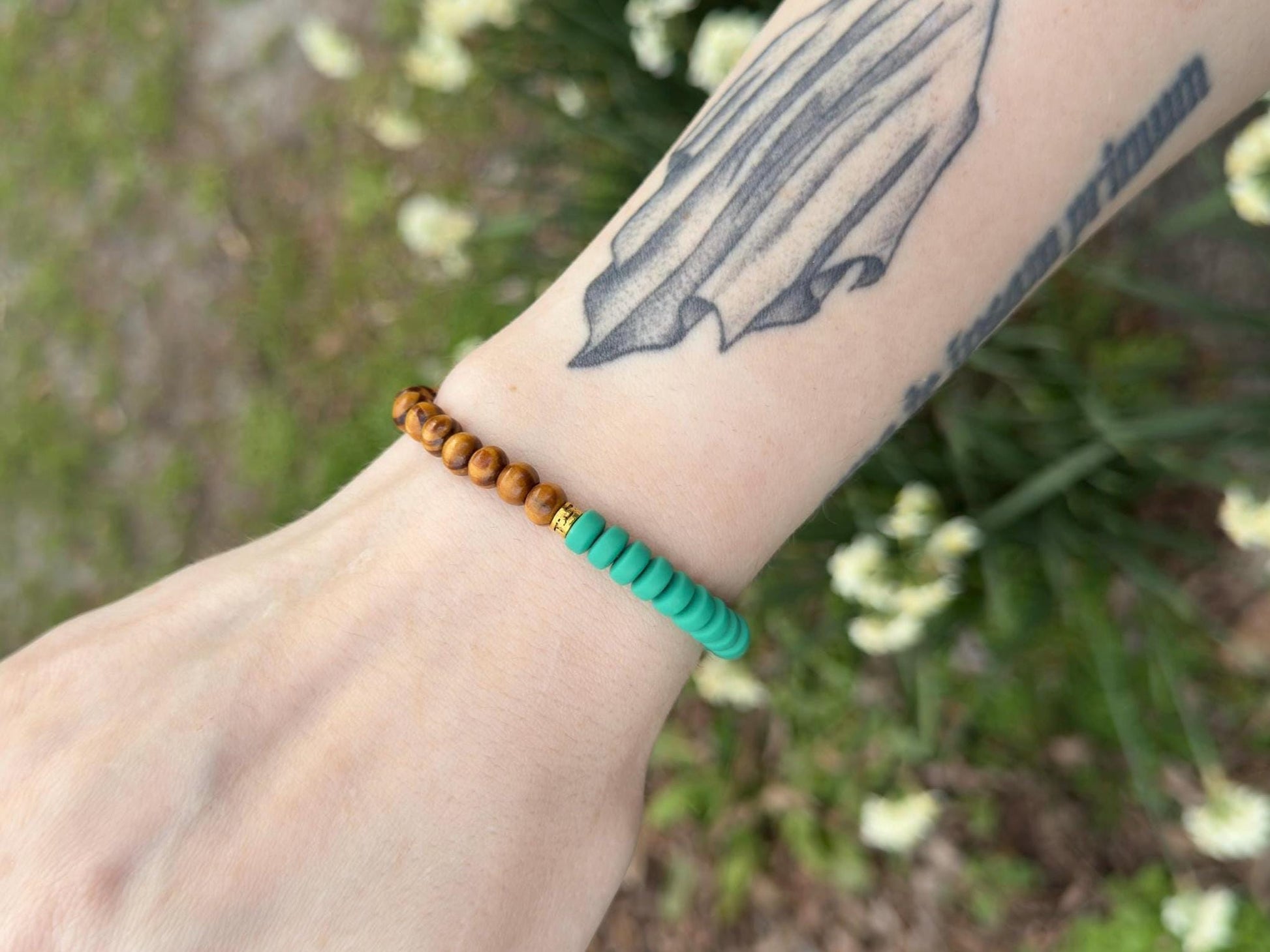 Boho Green Silicone & Wood Beaded Stretch Bracelet
